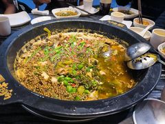 -老船舫·现做活鲜鱼馆(东郊记忆店)