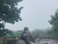-灵岩山风景区
