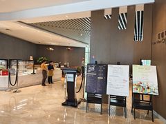 -筠咖啡西餐厅(上海国展宝龙丽筠酒店)
