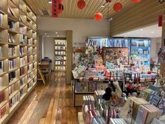 -猫的天空之城概念书店(景德镇陶溪川店)