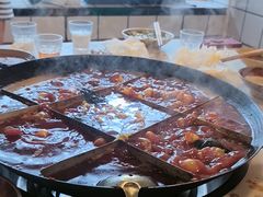 -岗上渣渣老火锅(两路口店)