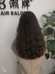 -V8潮牌·接发烫染连锁