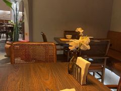 -来龙里 精致 东南亚餐室(万象城店)