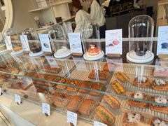 -VERIE BAKEHOUSE