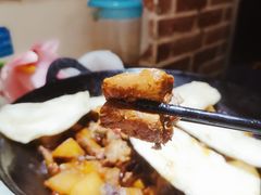 地锅鸡-眷江南之小蓝鲸(王府大街店)