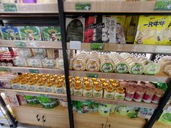 -正飞鲜奶(吐鲁番路店)