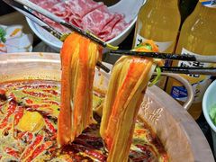 -山城鼎重庆老火锅(西安钟楼店)
