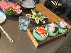 -捞王锅物料理(上海世茂广场店)