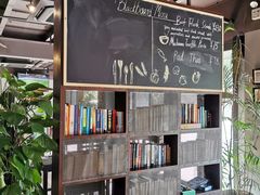 -Geneva日内瓦餐厅(西郊宝成花苑店)