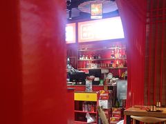 -三顾烤庐·烤鱼·烧烤·龙虾(奉贤店)