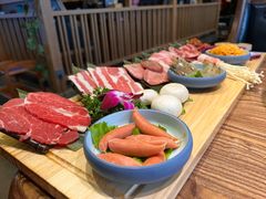 -明洞阿姨·韩式酱蟹烤肉·创意料理(三元桥店)