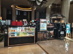 -天津京基皇冠假日酒店