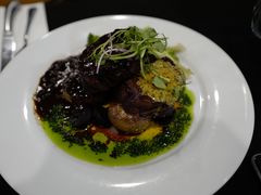 -Bully Hayes Restaurant & Bar