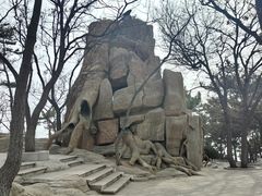-燕窝岭