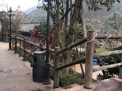 -楠柏弯休闲山庄(梨花溪店)
