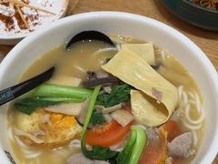 -蒙自源米线大王(宝安尖岗山店)