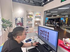 -方快PLUS照相馆(大上海时代广场店)