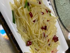 酸辣土豆丝-鲁小三·大骨自助(金山总店)