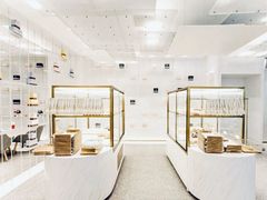 -奈雪的茶(湖滨银泰in77C区PRO店)