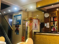-渝君重庆火锅(嘉宾路店)