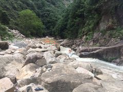 -雅鲁激流探险漂流