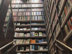 -钟书阁(群光广场店)
