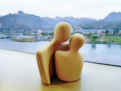 -百里峡七彩艺术小镇