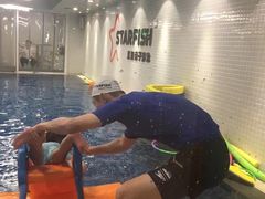 -蓝旗亲子游泳(范湖万达广场店)