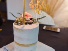 经典欧美乡村风格裸蛋糕-Biteology Artisan Cakes(红庄·国际文化保税创新园店)