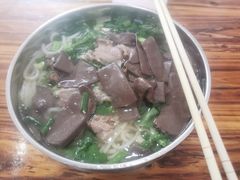 -汤记贵州特色羊肉粉面馆(通海景苑店)