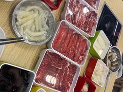 -杨老板·海鲜集市火锅·鲜切牛肉(中防万宝店)