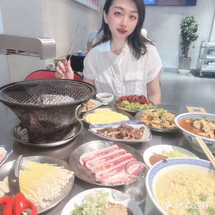 还得是泥炉有人间烟火气