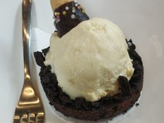 翻转甜筒蛋糕-星巴克臻选(青岛麦凯乐分店)
