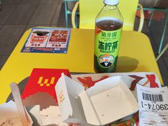 -麦当劳(南汇车市店)