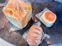 -沁屋面包店(人民东路店)