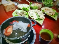 野菌汤锅-一叶一世界•素食餐厅(环球中心店)