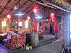 -鱼窝棚柴火铁锅炖(富山屯店)