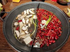 -萍姐火锅·公路夜市(武汉首店)