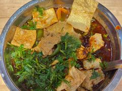 -柳州肥姨妈大骨螺蛳粉(万达中心店)
