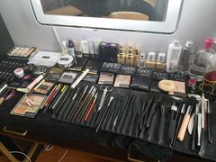 -ME觅妆·定制美妆·彩妆私教(菱角湖店)