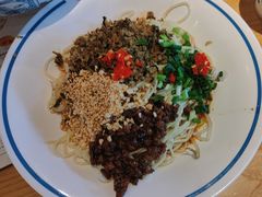 -蓉李记成都名小吃(武汉经开万达店)