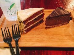 -Cha Café and Bistro
