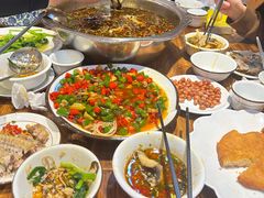 -乡土特色.冷锅鱼.牦牛肉汤锅