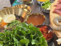 -胡悦里韩式烤肉(芝罘万达广场店)