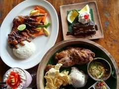 -Pundi Pundi Restaurant