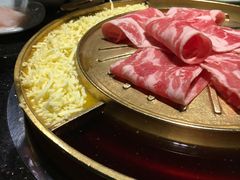 -猪啊牛呀羊啊铜盘烤肉(正大广场店)