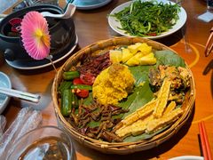 -菌自由丨野生菌火锅特色庭院餐厅(丽江古城店)