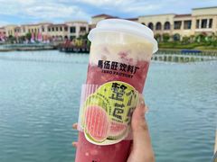 -百联奥特莱斯广场(南京店)