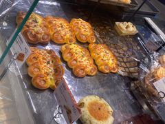 -巴黎贝甜(大宁国际商业广场店)