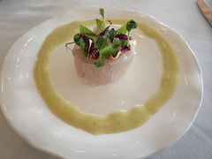 皇帝鱼刺身和青豆香蜂草沙拉-Jean Georges